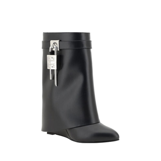 Givenchy Black Calf Leather Bos Taurus Ankle Boots